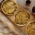 Zaatar & Kashkaval Manaqish